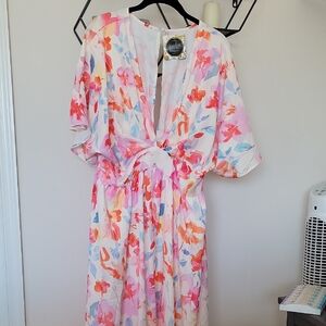 Elegant Floral Maxi Dress with V-Neck